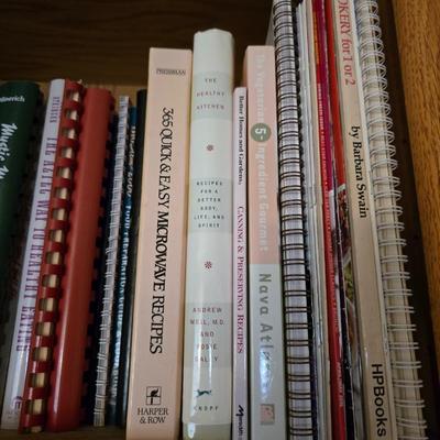 Assorted "feel good" "eat good" books - Simply Colorado - 365 Microwave meals - Sugar smart express - One meal at a...