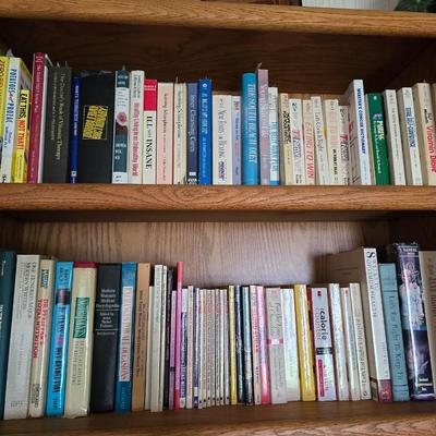Books - Vitamins and Minerals - Vitamin bible - Zero Belly - Eating to win - South Beach diet and other healthy titles