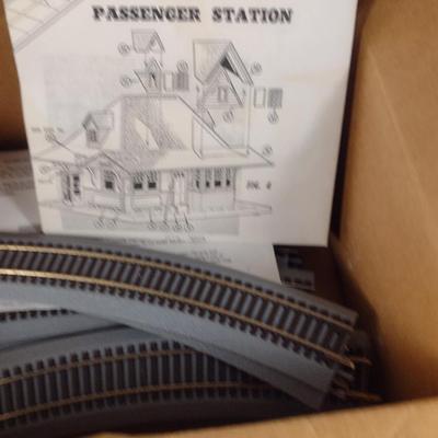 Shell Oil Train HO Scale with Track and Passenger Station