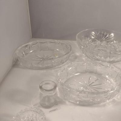 Collection of Glass Ware- Bowls, Home Decor, etc.