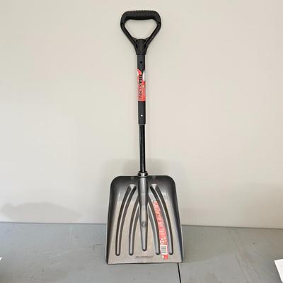 Snow Shovels & Ice Melt (G-JS)