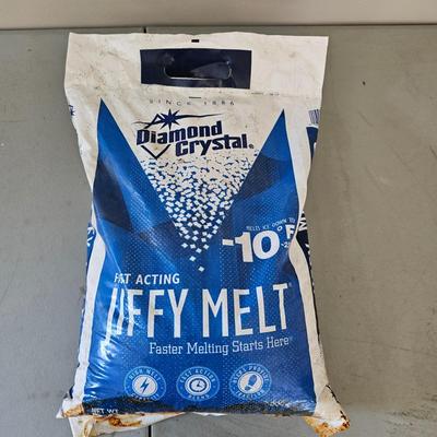 Snow Shovels & Ice Melt (G-JS)