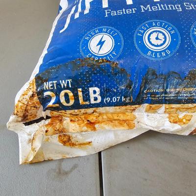 Snow Shovels & Ice Melt (G-JS)