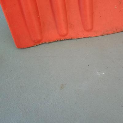 Snow Shovels & Ice Melt (G-JS)