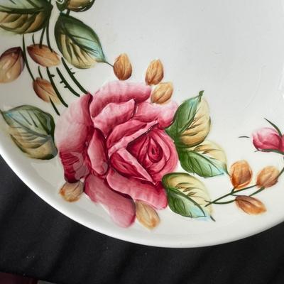 Lot 8 Lefton American Rose Serving Bowls/ Trays