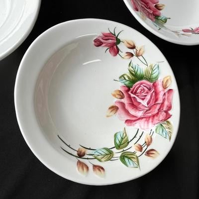 Lot 9 Lefton American Rose Cereal Bowls