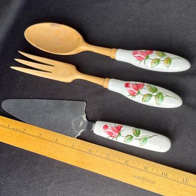 Lot 14 Lefton American Rose Serving Utensils