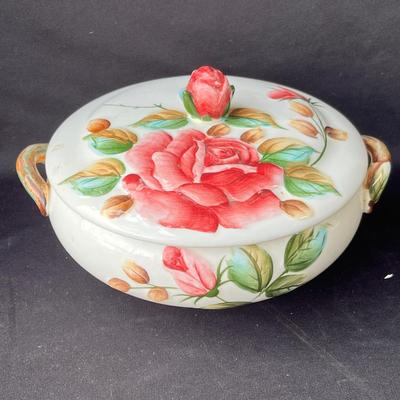 Lot 16 Lefton American Rose Covered bowl