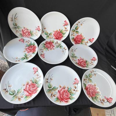 Lot 19 Lefton American Rose Dinner Plates