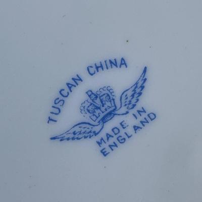 Lot 20 Tuscan China Blue Willow