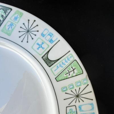 Lot 24 MCM dinnerware