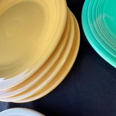 Lot 30 Vintage Fiesta Plates