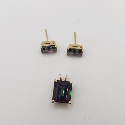 Three Identical 18K over Sterling Stone Bracelets & a Set of Earrings & Pendant (ST-KD)