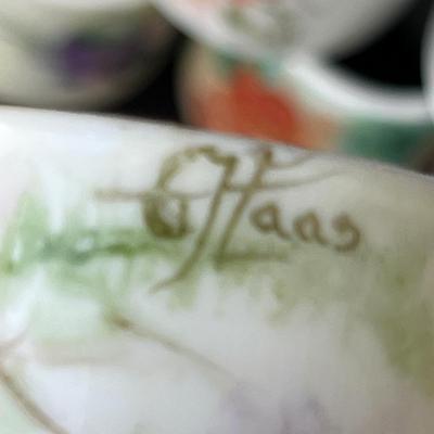 Lot 32 Hand Painted Napkin Rings
