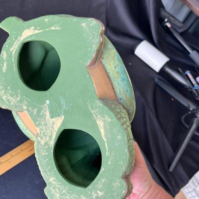 Lot 35 Turtle porc elain yard art