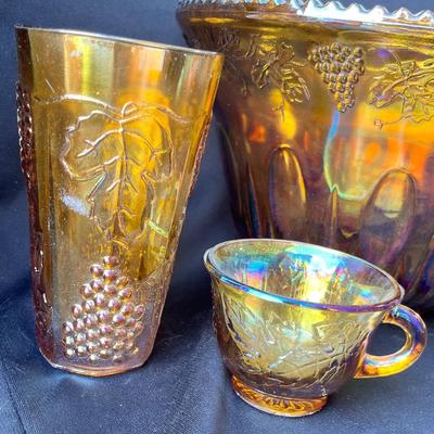 Lot 38 Indiana 70s Carnival Glass