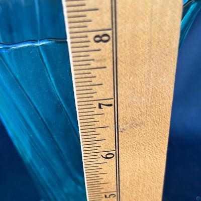Lot 46 Ultra Marine Swirl Jeannette Glass Depression Era group