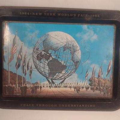 Vintage NY World's Fair Metal Tray- Approx 7" x 11"
