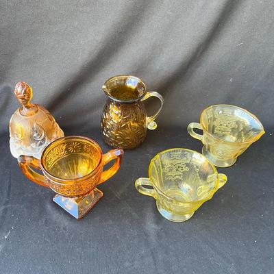 Lot 50 Amber Glass lot