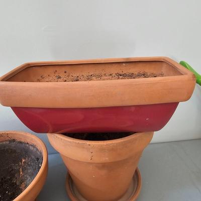 Terra Cotta Pots, Saucers & More (G-JS)