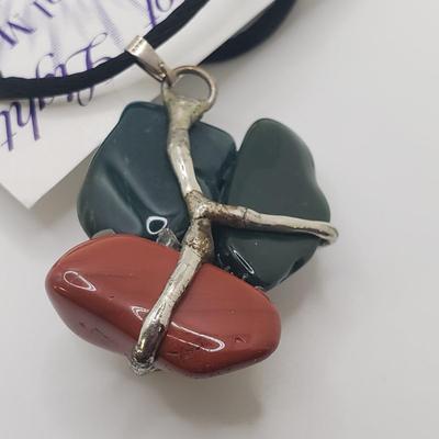 13 Seeds of Light Gem Necklaces (ST-KD)