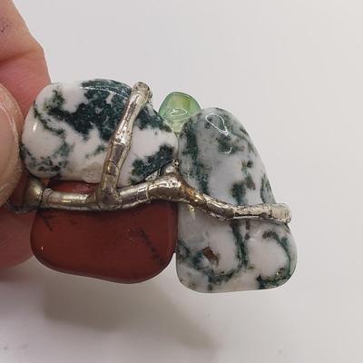 13 Seeds of Light Gem Necklaces (ST-KD)