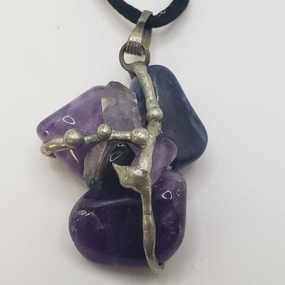 13 Seeds of Light Gem Necklaces (ST-KD)