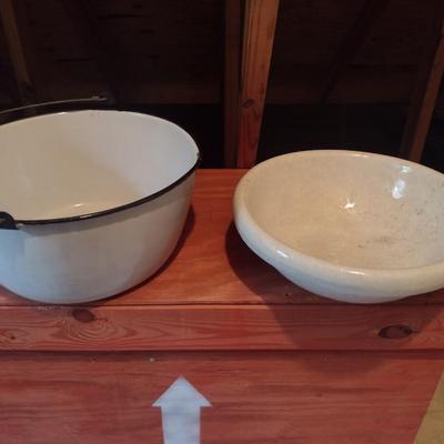 Pottery Basin and Enameled Chamber Pot