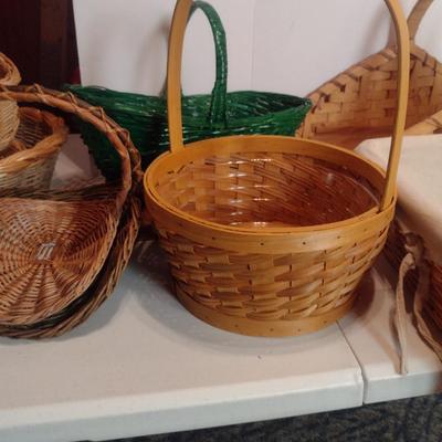 Collection of Baskets (#1)