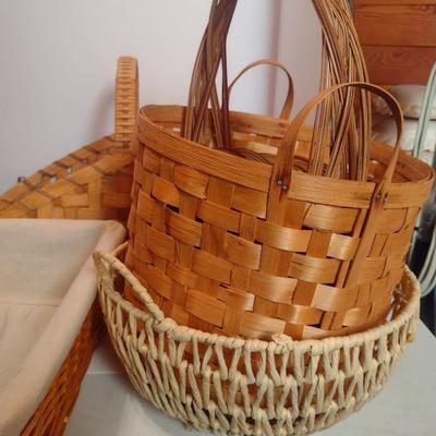 Collection of Baskets (#1)