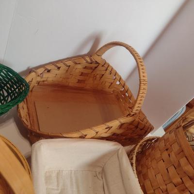 Collection of Baskets (#1)