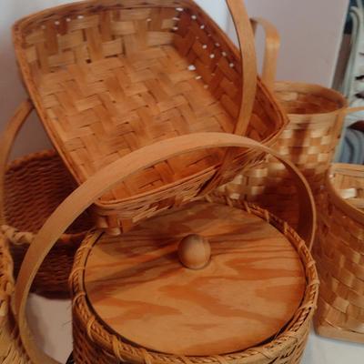 Collection of Baskets (#4)