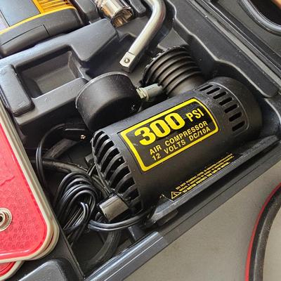 Michelin Emergency Roadside Kit & More (G-JS)