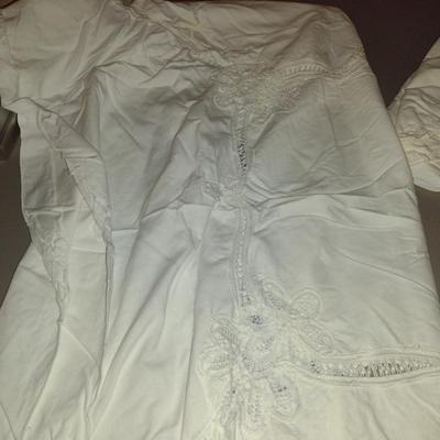 Assorted Table Coverings (Linens #2)
