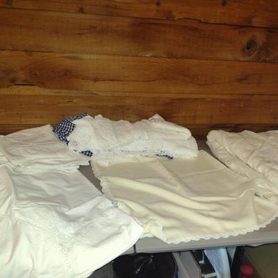 Assorted Table Coverings (Linens #2)