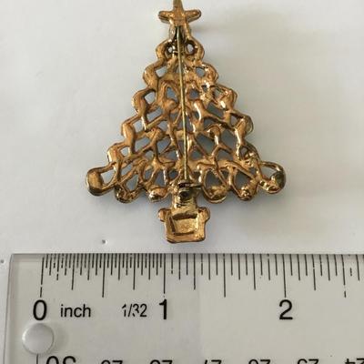 Vintage green enamel Christmas tree brooch