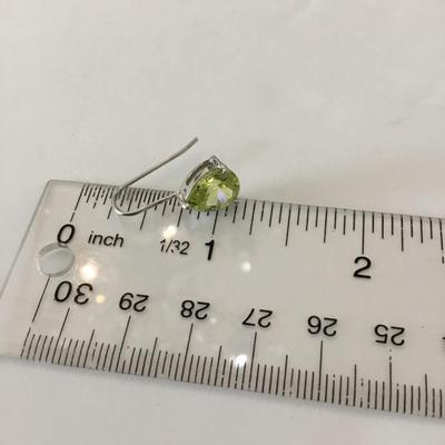 Gorgeous very nice pear green crystal rhinestone dangle earrings