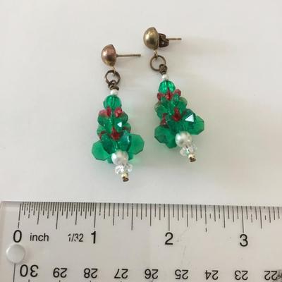 Vintage Christmas tree earrings
