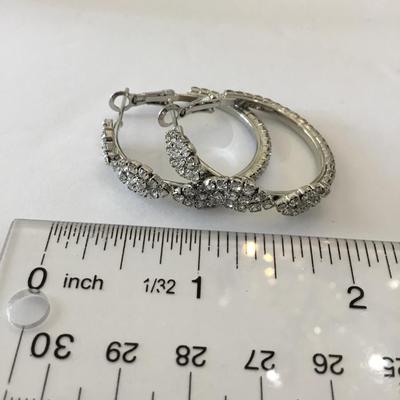 Very beautiful very nice rhinestone hoop earrings