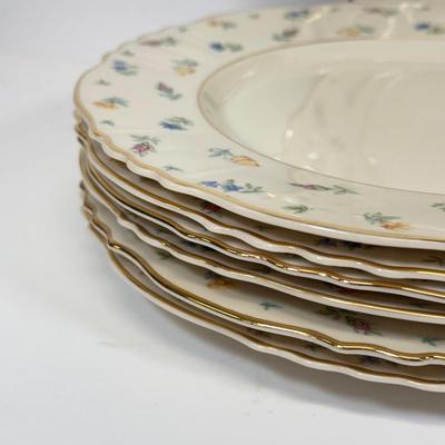 Sale Photo Thumbnail #568
