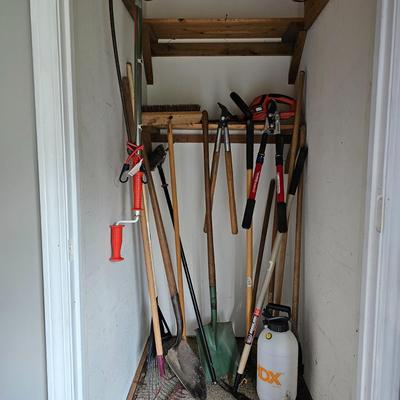Yard & Garden Long Tools & More (G-JS)