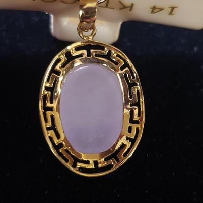 Carved Stone and Gold Leaf Pendants w/ 10K & 14K (ST-KD)