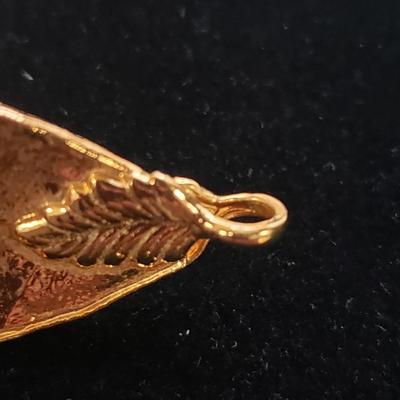 Carved Stone and Gold Leaf Pendants w/ 10K & 14K (ST-KD)