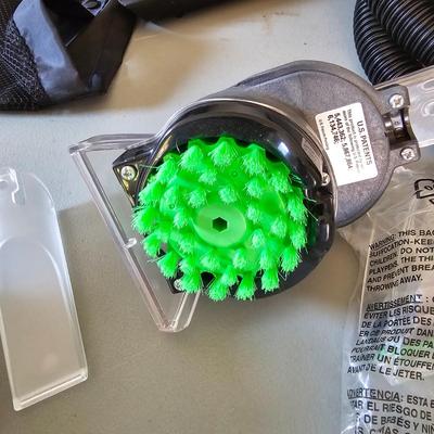 Hoover Wind Tunnel XL Pet Vacuum & Accessories (G-JS)