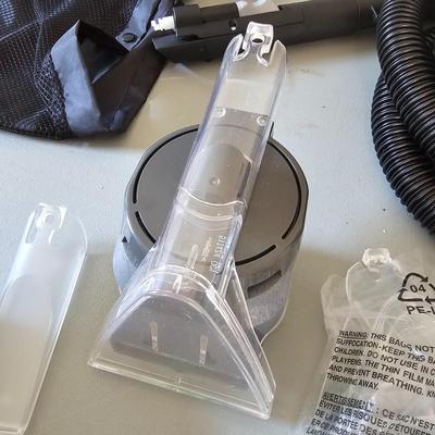 Hoover Wind Tunnel XL Pet Vacuum & Accessories (G-JS)