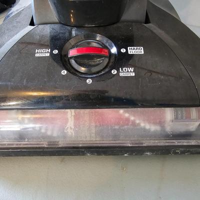 Hoover Wind Tunnel XL Pet Vacuum & Accessories (G-JS)