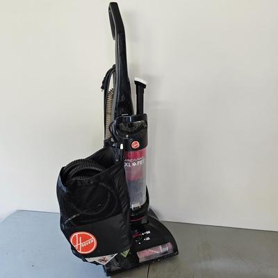 Hoover Wind Tunnel XL Pet Vacuum & Accessories (G-JS)