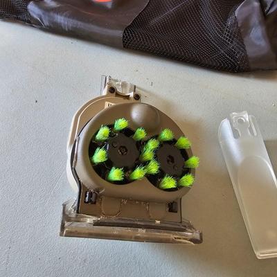 Hoover Wind Tunnel XL Pet Vacuum & Accessories (G-JS)