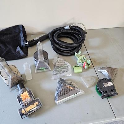 Hoover Wind Tunnel XL Pet Vacuum & Accessories (G-JS)