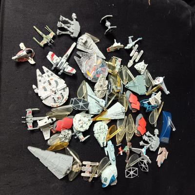 A COLLECTION OF STAR WARS MICRO MACHINES